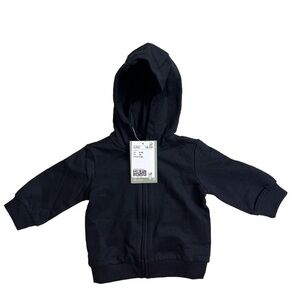 ⭐️ NWT- H&M organic cotton black baby zip up sweatshirt- size 6M